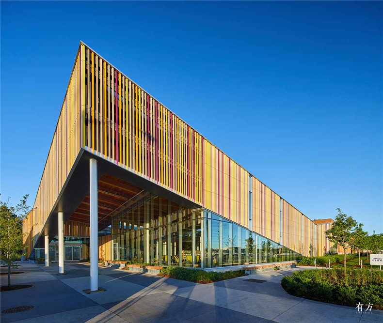 04 Albion Library  PerkinsWill Canada 01