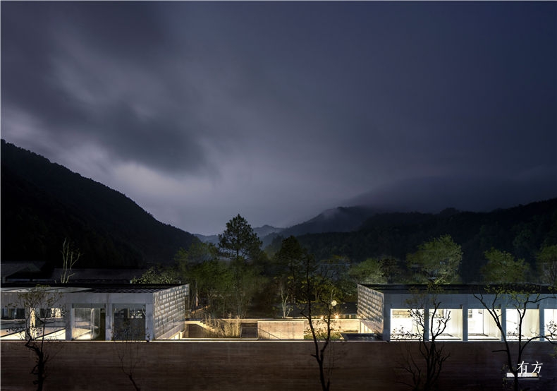 40 硬建筑与柔山水