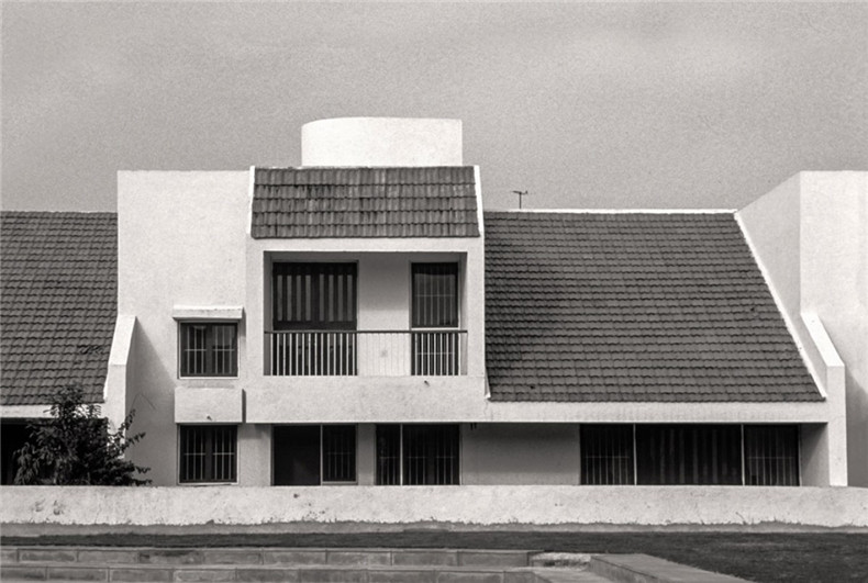 Shyamal Row Houses Ahmedabad 1981 -1985 02