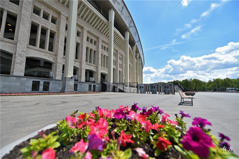 luzniki16