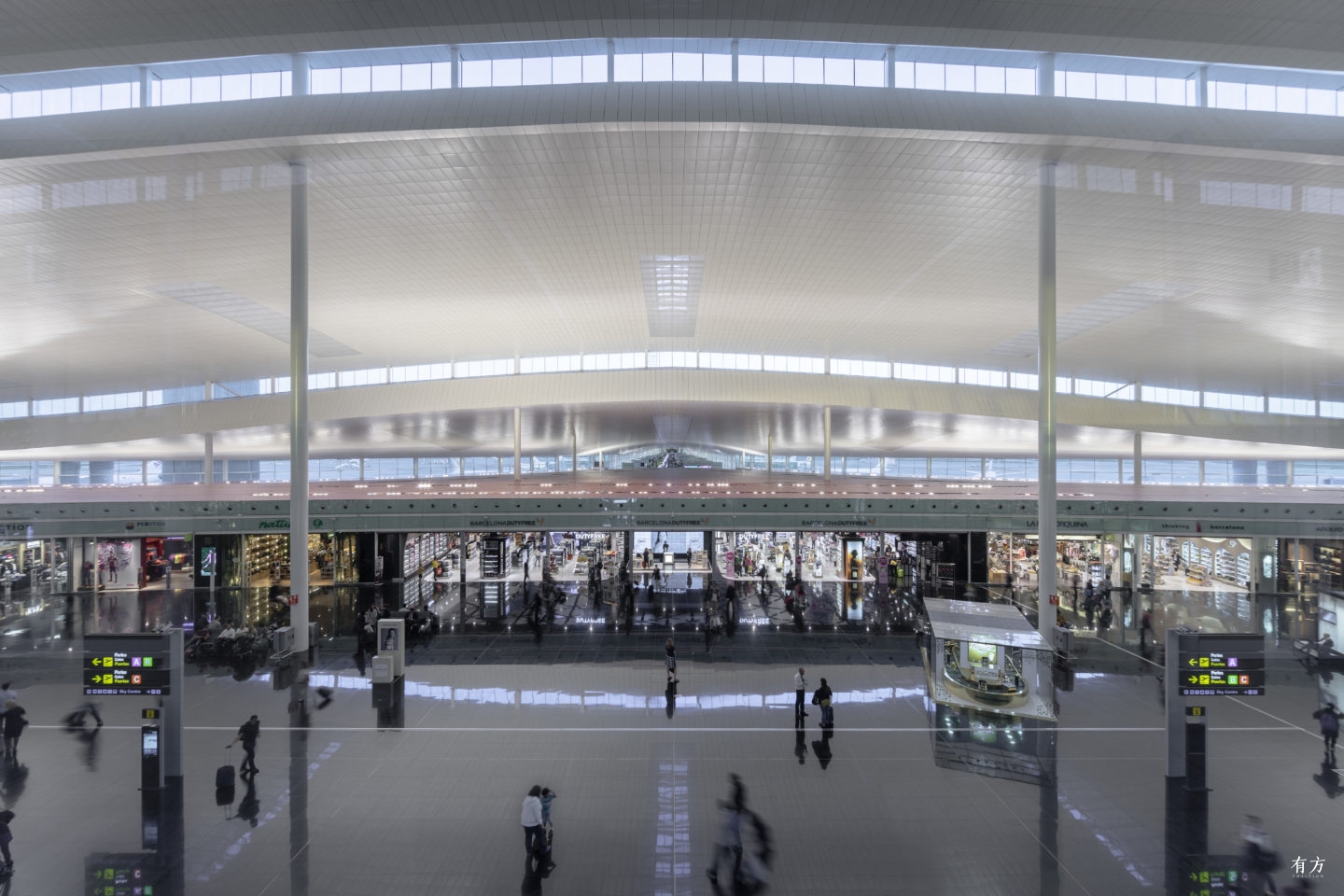 ricardo bofill taller arquitectura new barcelona airport terminal 1 spain 02-1440x960