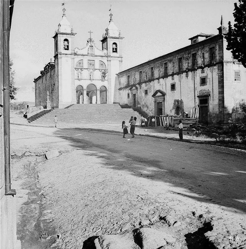 de moura santa maria do bouro 04