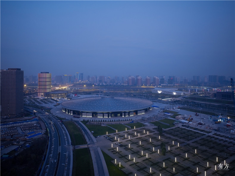 中国太原煤炭交易中心 全区鸟瞰夜景