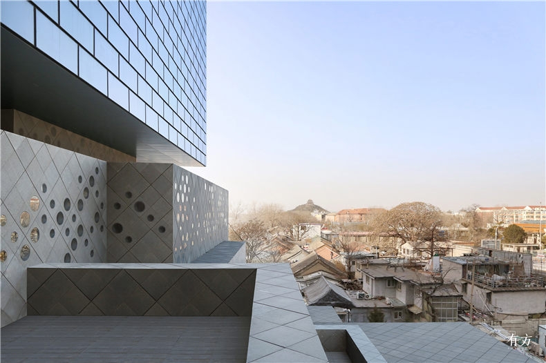 嘉德艺术中心位于王府井一号紧邻紫禁城Guardian Art Center by Ole Scheeren Buro OS 02 Photo by Buro OS