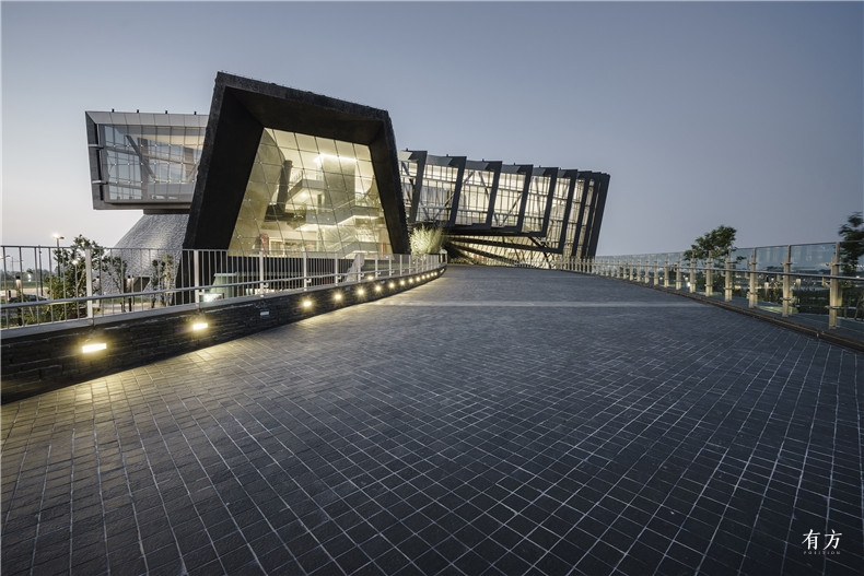 04 Palace Museum Southern Branch Entrance path cShawn Liu Studio