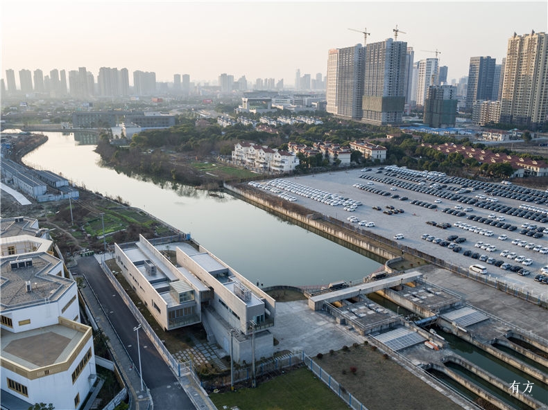 00-南顾浦泵闸管理用房--鸟瞰图15